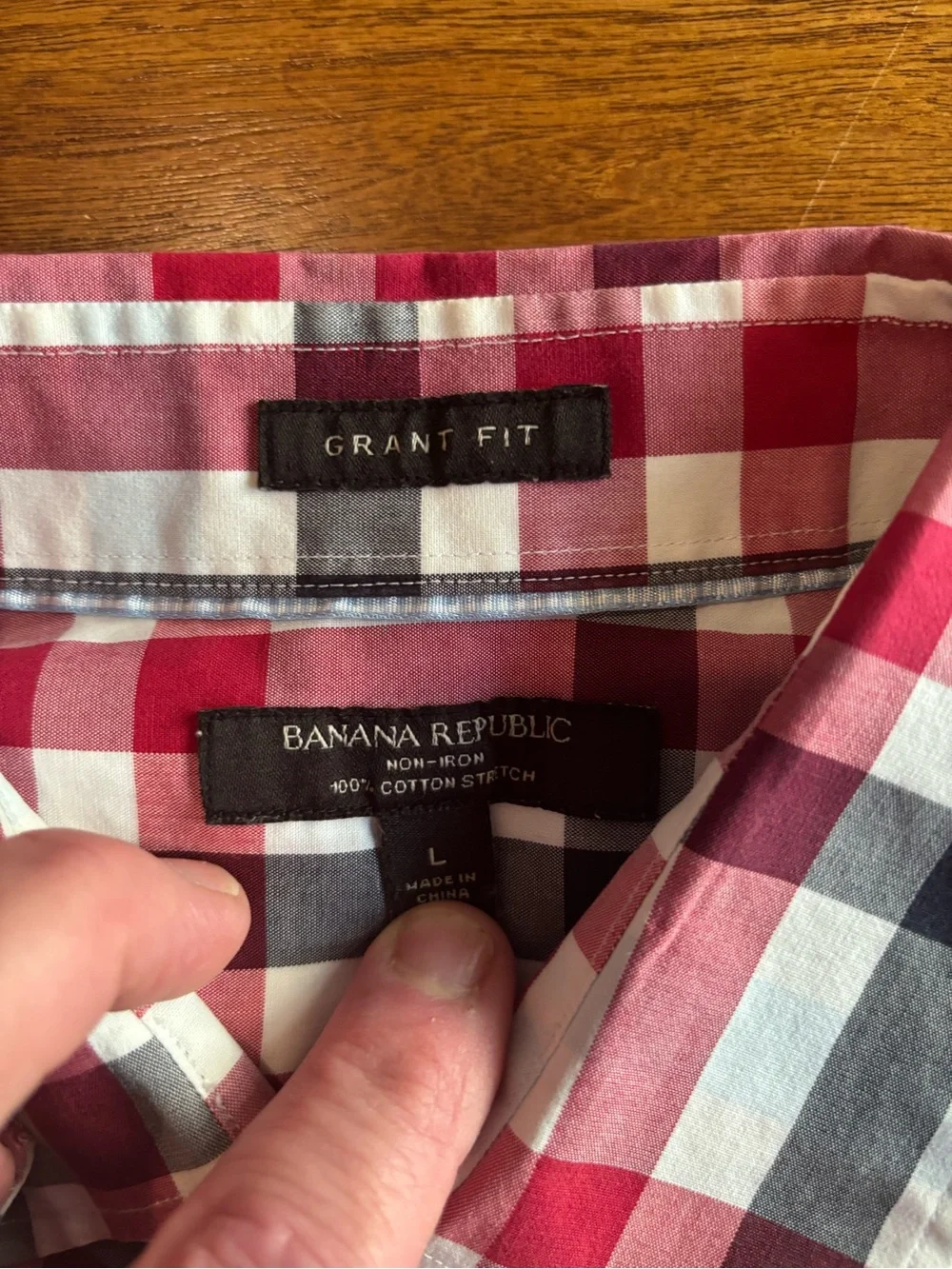 9 Men's Large Banana Republic Non-iron Button-Down Shirts - Blue, Green, Red.